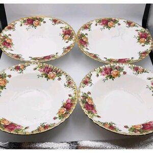 Vintage Set of 4 Royal Albert Old Country Roses 8 in Rim Soup Bowls Like NEW